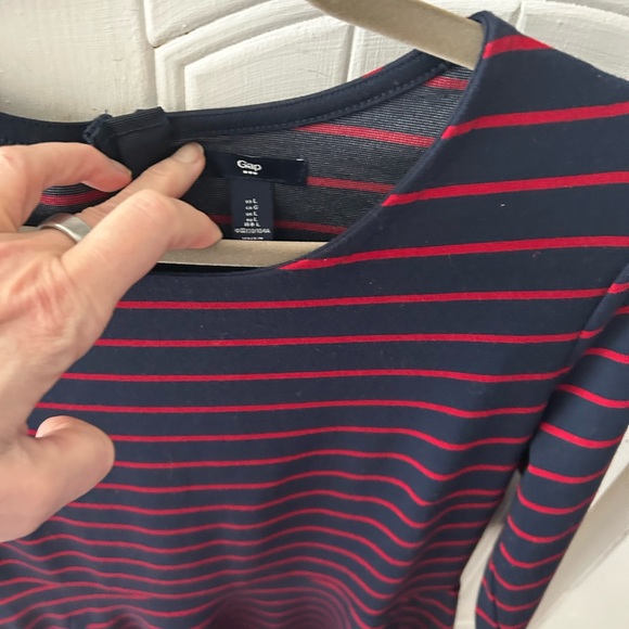 GAP NWOT Navy and Red Striped Dress with 3/4 Sleeves A Line Fit, Flowing Skirt - Picture 5 of 15